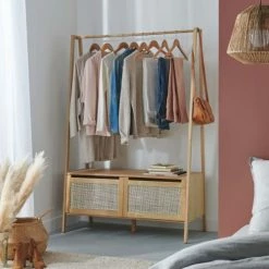Nouveaux produits -Meubles d'appoint Soldes portant vetements en bois et cannage avec placards 1